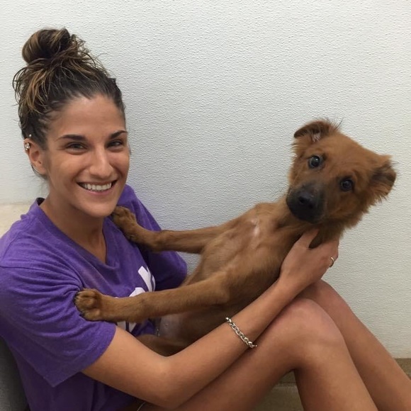 Meet your Posher, Gina Marie🐝 - Picture 14 of 16